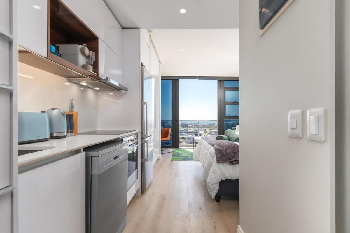 Breathtaking Skyline Haven Apartment Cape Town