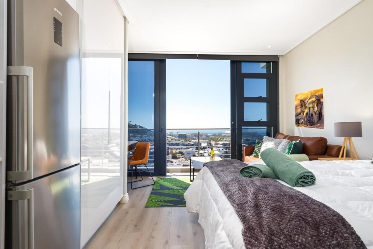 Breathtaking Skyline Haven * Cape Town