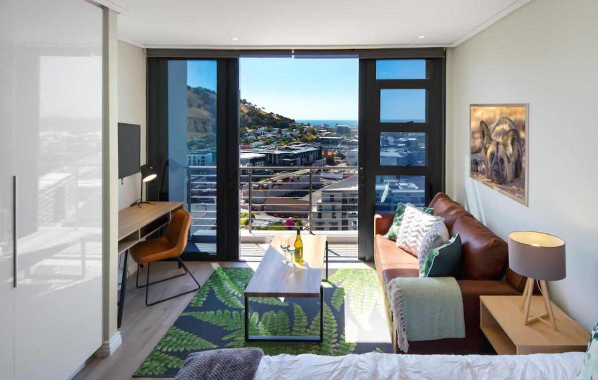 Breathtaking Skyline Haven Cape Town